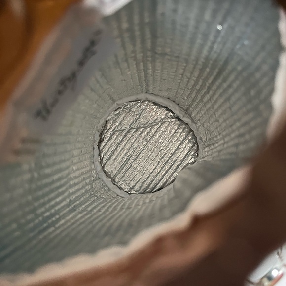 Thirty One Bring A Bottle Holder - Picture 3 of 6